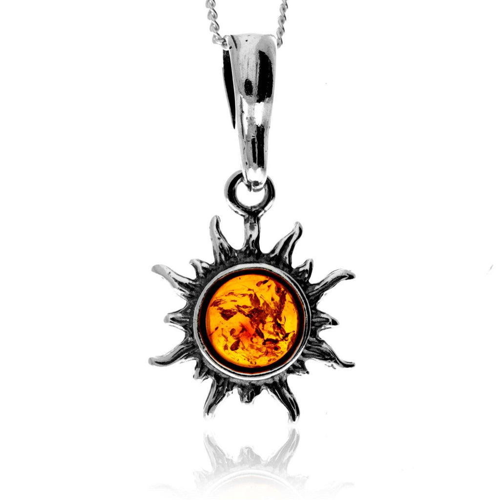 925 Sterling Silver & Genuine Baltic Amber Small Sun / Star Pendant / 784: Green