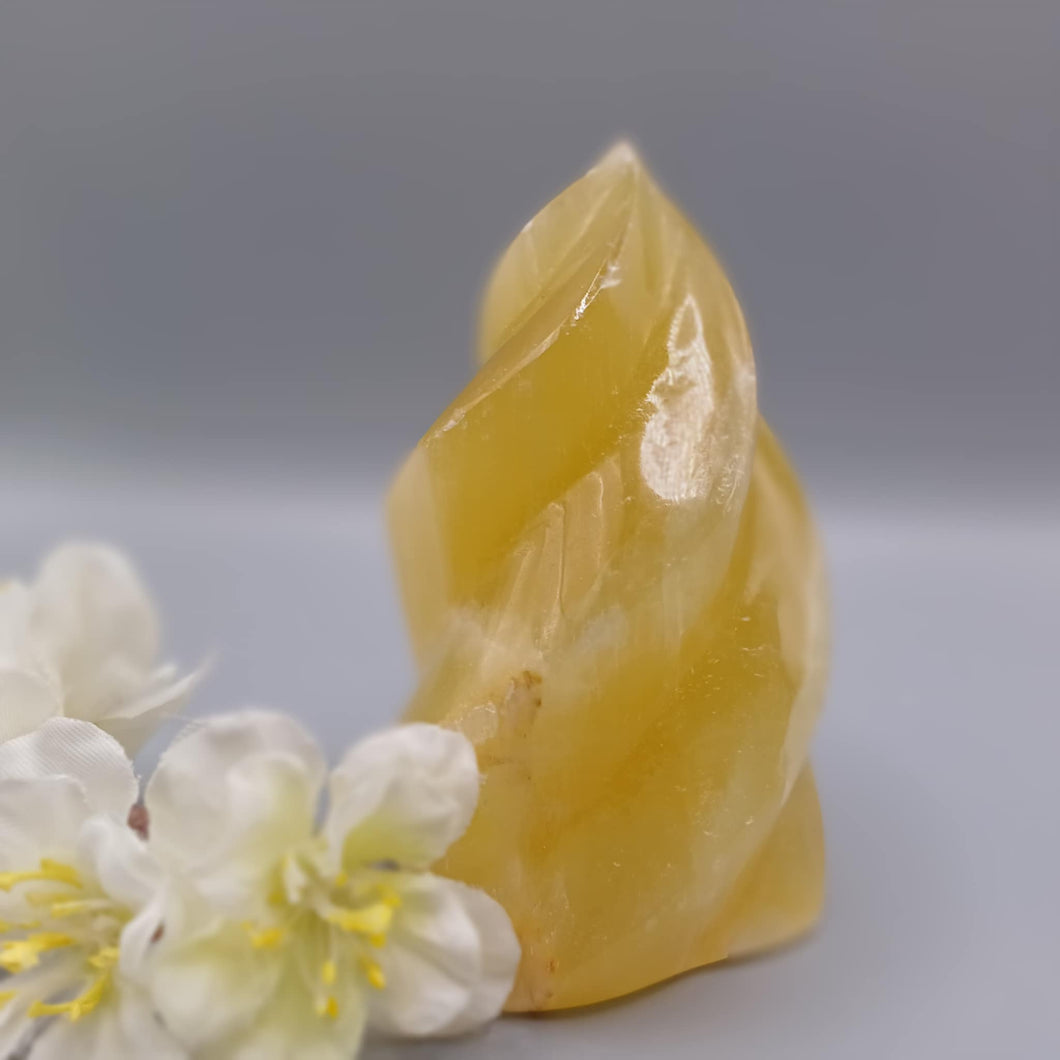 Lemon Calcite