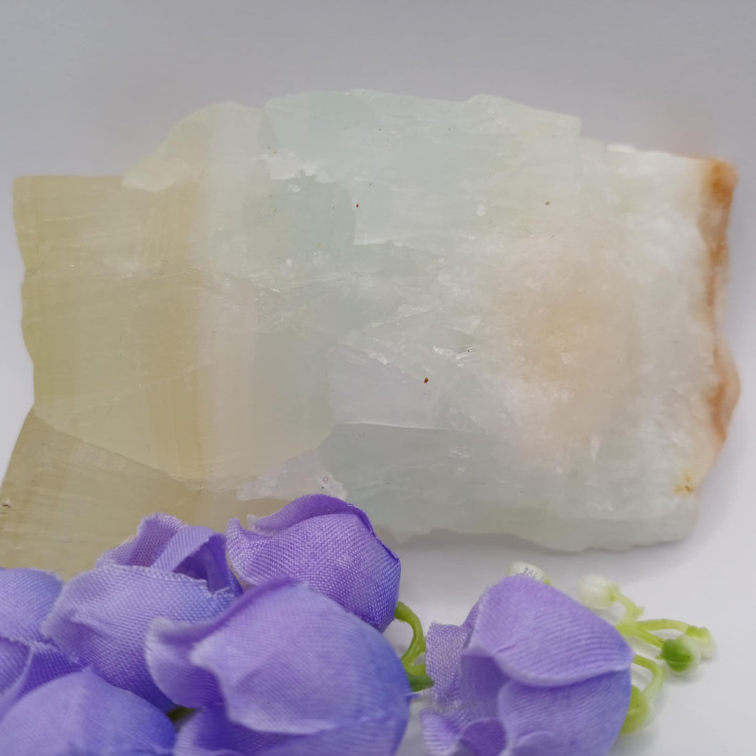 Pistachio Calcite